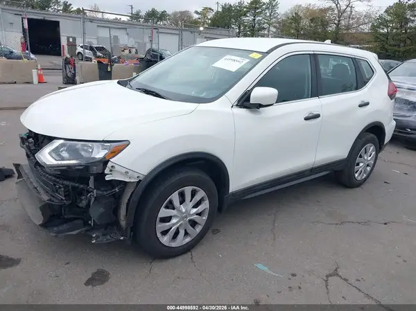 5N1AT2MV6JC791434 2018 NISSAN ROGUE - Image 2