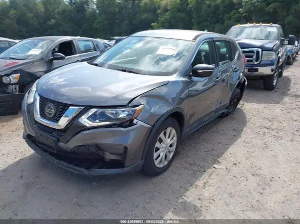 5N1AT2MV6JC791997 2018 NISSAN ROGUE - Image 2