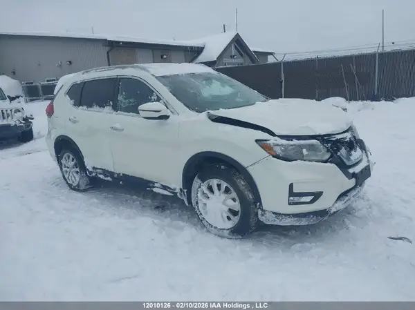 5N1AT2MV6JC798559 2018 NISSAN ROGUE - Image 1
