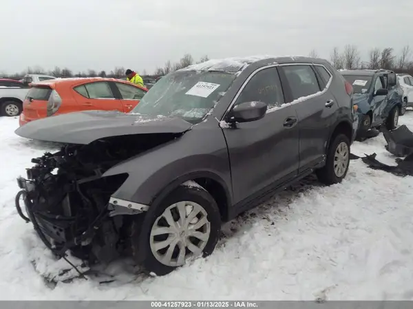 5N1AT2MV6JC798934 2018 NISSAN ROGUE - Image 2