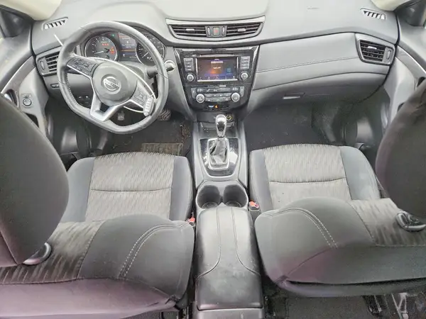 5N1AT2MV6JC800780 2018 NISSAN ROGUE - Image 8