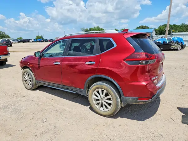 5N1AT2MV6JC808717 2018 NISSAN ROGUE - Image 2