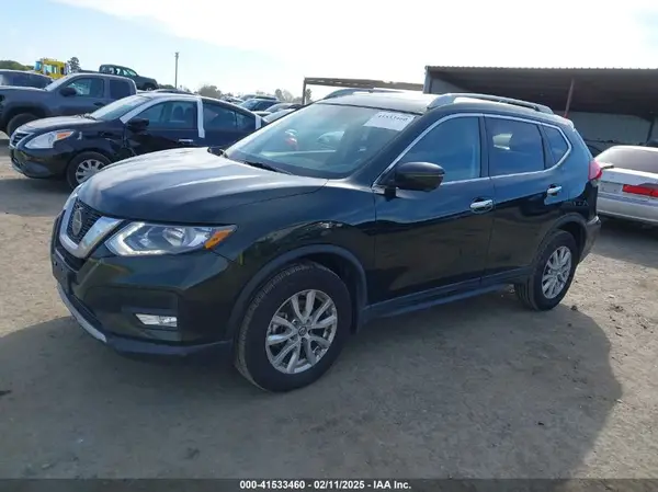 5N1AT2MV6JC810502 2018 NISSAN ROGUE - Image 2