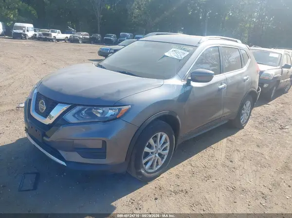 5N1AT2MV6JC817501 2018 NISSAN ROGUE - Image 2