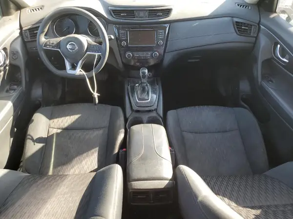 5N1AT2MV6JC825226 2018 NISSAN ROGUE - Image 8
