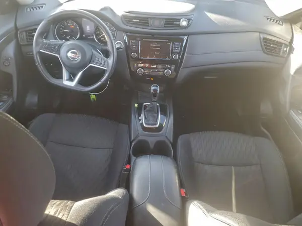 5N1AT2MV6JC827848 2018 NISSAN ROGUE - Image 8