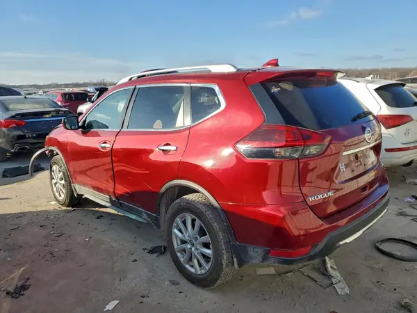 5N1AT2MV6JC830023 2018 NISSAN ROGUE - Image 2