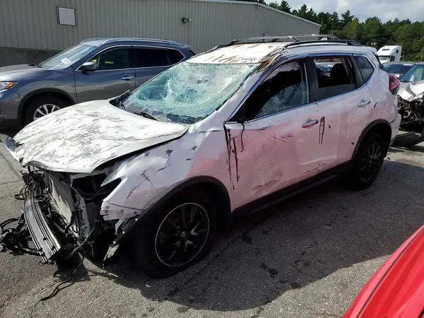 5N1AT2MV6JC830622 2018 NISSAN ROGUE - Image 1