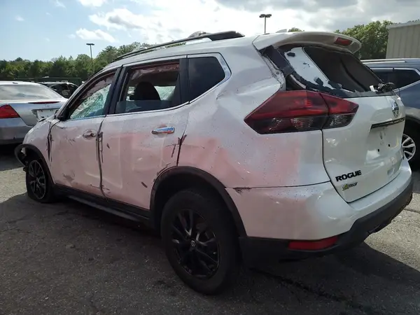 5N1AT2MV6JC830622 2018 NISSAN ROGUE - Image 2
