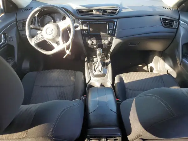5N1AT2MV6JC830779 2018 NISSAN ROGUE - Image 8
