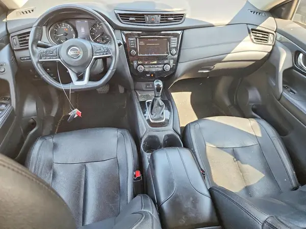 5N1AT2MV6JC832127 2018 NISSAN ROGUE - Image 8