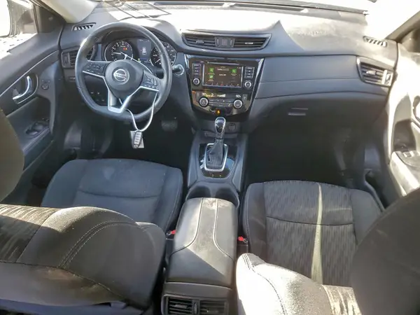 5N1AT2MV6JC832810 2018 NISSAN ROGUE - Image 8