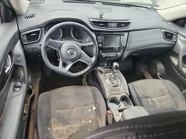 5N1AT2MV6JC839949 2018 NISSAN ROGUE - Image 8
