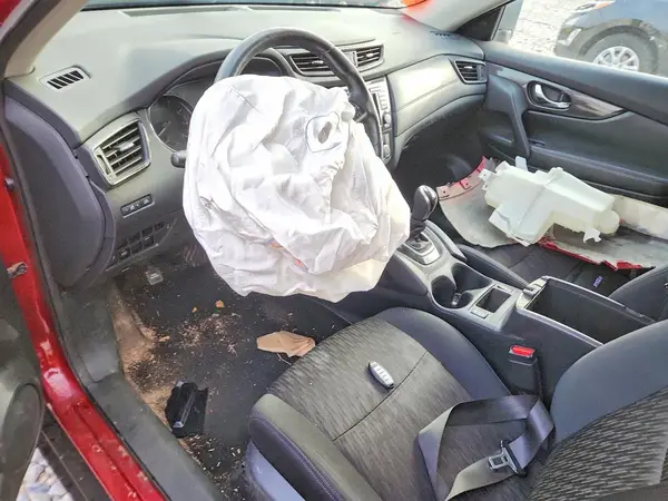 5N1AT2MV6JC841071 2018 NISSAN ROGUE - Image 8