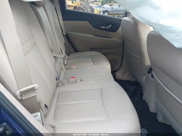5N1AT2MV6JC846481 2018 NISSAN ROGUE - Image 8