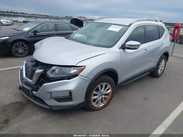 5N1AT2MV6KC704701 2019 NISSAN ROGUE - Image 2