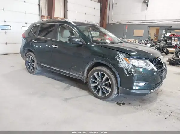 5N1AT2MV6KC709767 2019 NISSAN ROGUE - Image 1