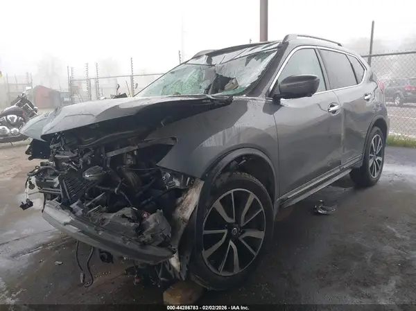 5N1AT2MV6KC716525 2019 NISSAN ROGUE - Image 2
