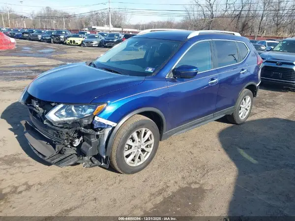 5N1AT2MV6KC717951 2019 NISSAN ROGUE - Image 2