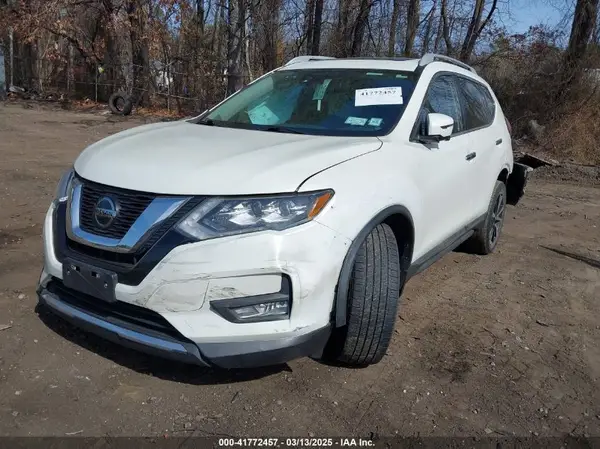 5N1AT2MV6KC722549 2019 NISSAN ROGUE - Image 2