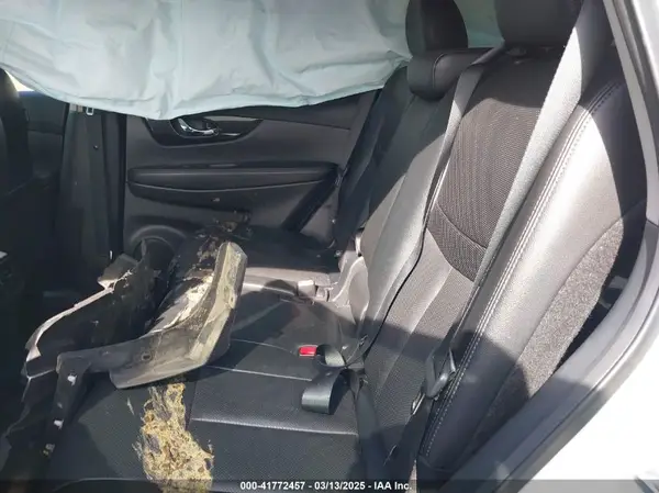5N1AT2MV6KC722549 2019 NISSAN ROGUE - Image 8