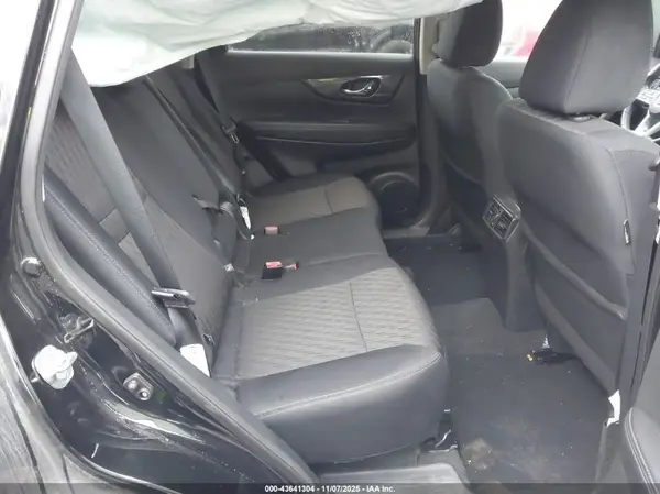 5N1AT2MV6KC731493 2019 NISSAN ROGUE - Image 8