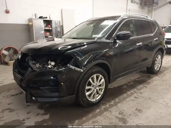 5N1AT2MV6KC734054 2019 NISSAN ROGUE - Image 2