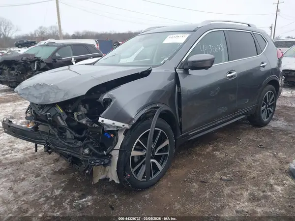 5N1AT2MV6KC734572 2019 NISSAN ROGUE - Image 2