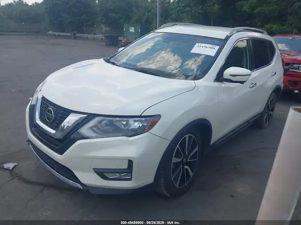 5N1AT2MV6KC747080 2019 NISSAN ROGUE - Image 2