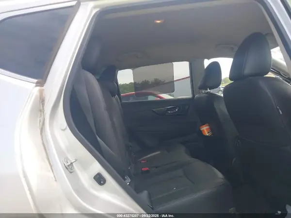 5N1AT2MV6KC754532 2019 NISSAN ROGUE - Image 8