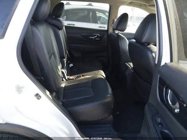 5N1AT2MV6KC754711 2019 NISSAN ROGUE - Image 8