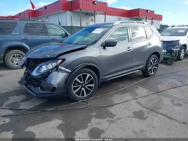 5N1AT2MV6KC766020 2019 NISSAN ROGUE - Image 2