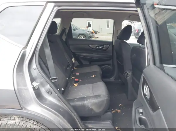 5N1AT2MV6KC768916 2019 NISSAN ROGUE - Image 8