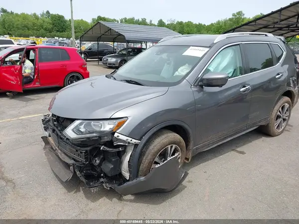 5N1AT2MV6KC772285 2019 NISSAN ROGUE - Image 2