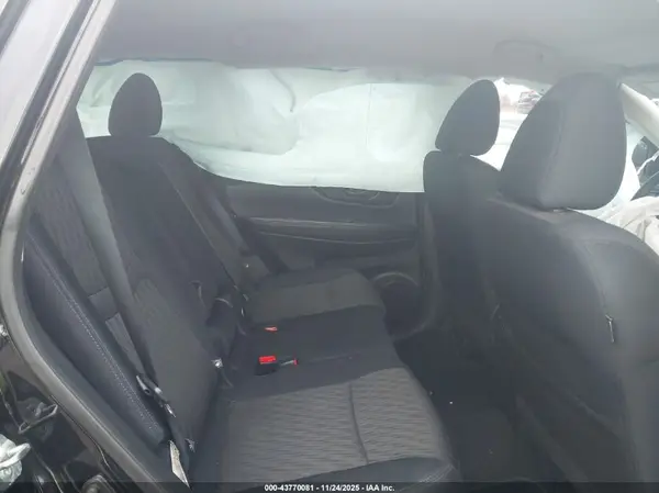 5N1AT2MV6KC787028 2019 NISSAN ROGUE - Image 8