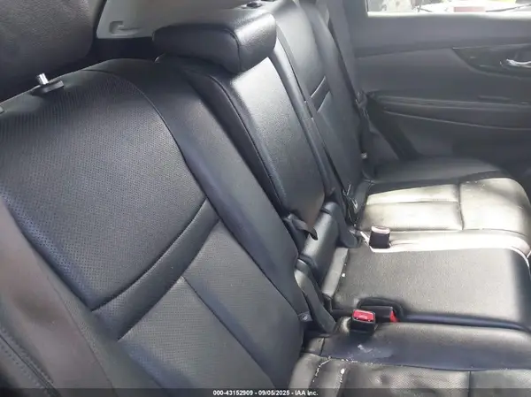 5N1AT2MV6KC795937 2019 NISSAN ROGUE - Image 8