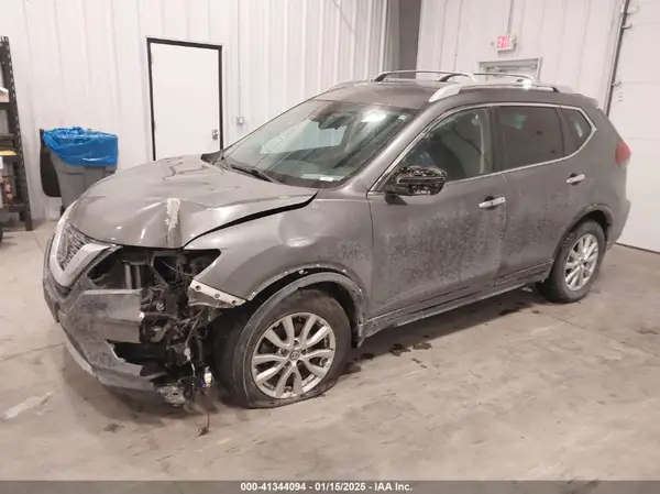 5N1AT2MV6KC798871 2019 NISSAN ROGUE - Image 2