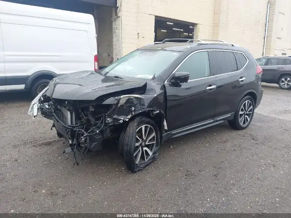 5N1AT2MV6KC803132 2019 NISSAN ROGUE - Image 2