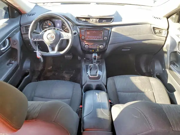 5N1AT2MV6KC804815 2019 NISSAN ROGUE - Image 8