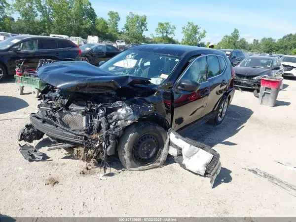 5N1AT2MV6KC808007 2019 NISSAN ROGUE - Image 2