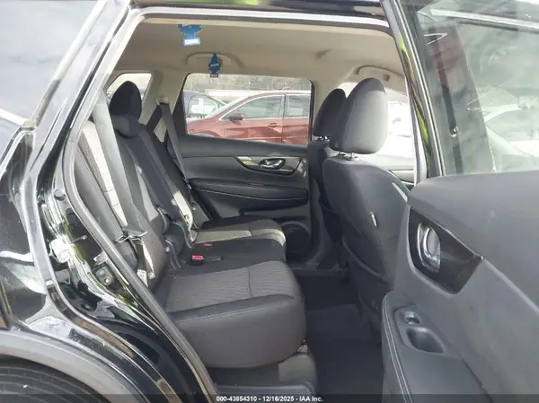 5N1AT2MV6KC817600 2019 NISSAN ROGUE - Image 8