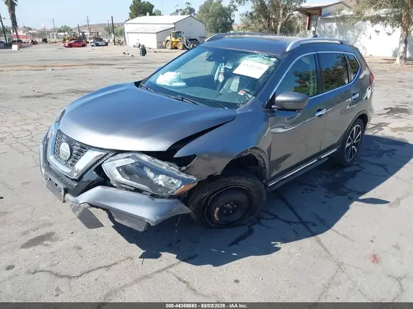 5N1AT2MV6KC823462 2019 NISSAN ROGUE - Image 2