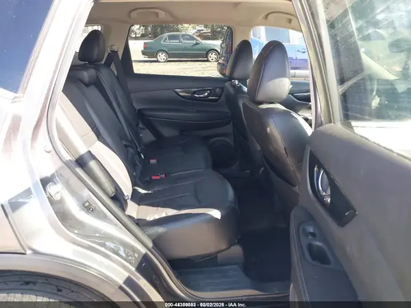 5N1AT2MV6KC823462 2019 NISSAN ROGUE - Image 8