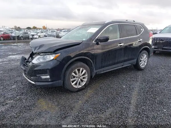 5N1AT2MV6KC823476 2019 NISSAN ROGUE - Image 2