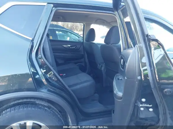 5N1AT2MV6LC706935 2020 NISSAN ROGUE - Image 8