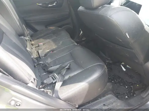 5N1AT2MV6LC708331 2020 NISSAN ROGUE - Image 8