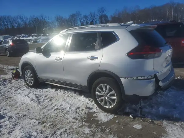 5N1AT2MV6LC710144 2020 NISSAN ROGUE - Image 2