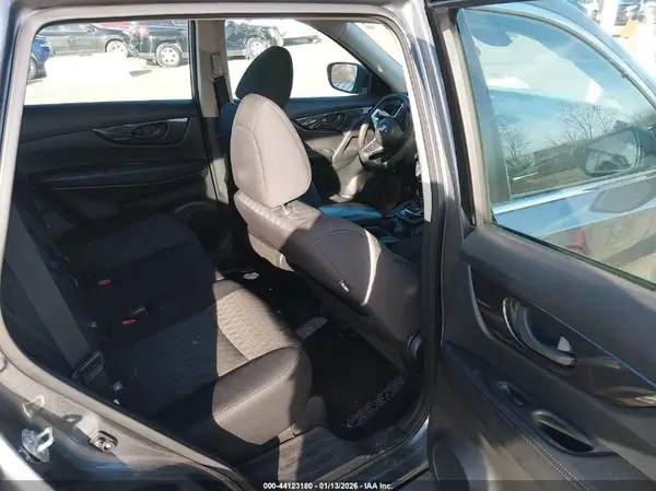 5N1AT2MV6LC736727 2020 NISSAN ROGUE - Image 8