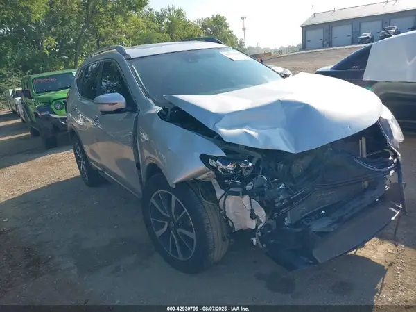5N1AT2MV6LC761918 2020 NISSAN ROGUE - Image 1