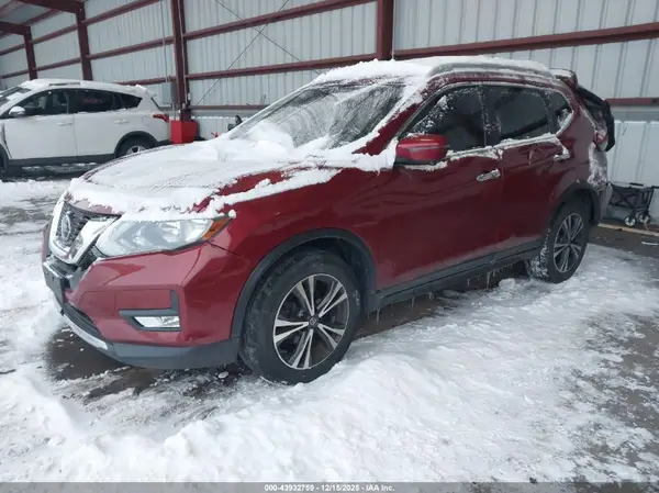 5N1AT2MV6LC764074 2020 NISSAN ROGUE - Image 2